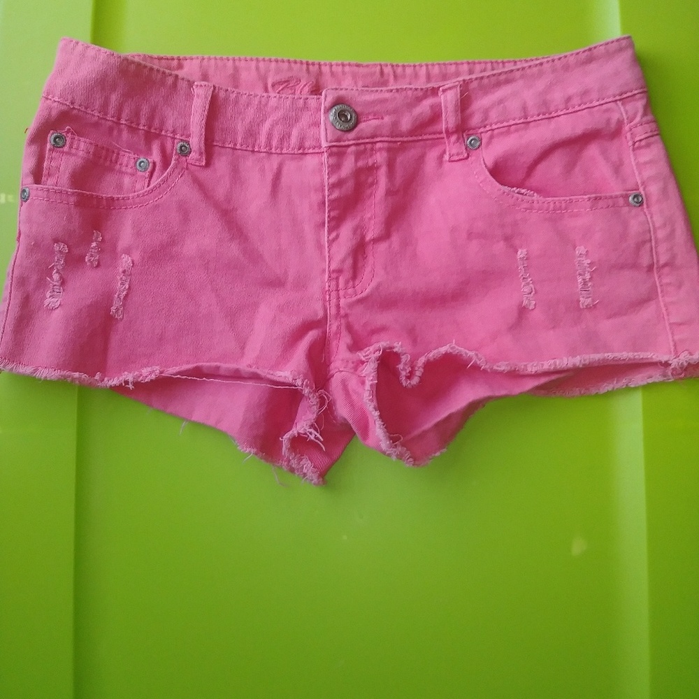 Hot Pink - Picture 2 of 7